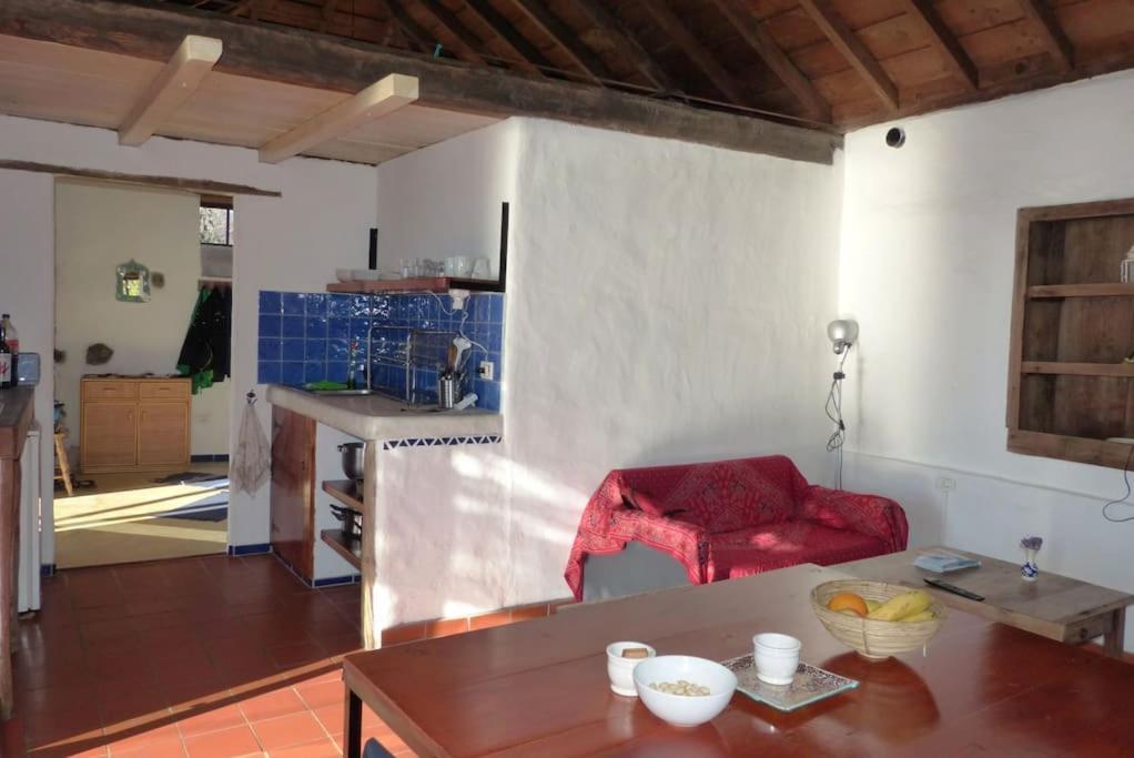 Villa Casita En El Campo Con Vista Al Oceano Tijarafe Exterior foto