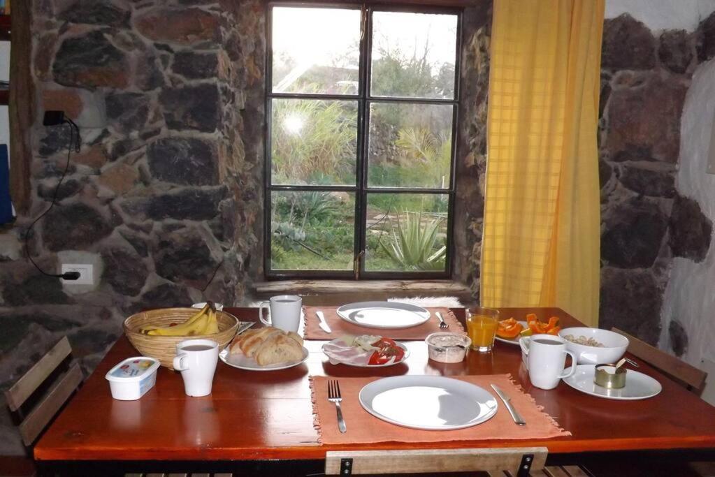 Villa Casita En El Campo Con Vista Al Oceano Tijarafe Exterior foto